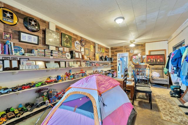 1183 Main St, Altamont, TN 37301