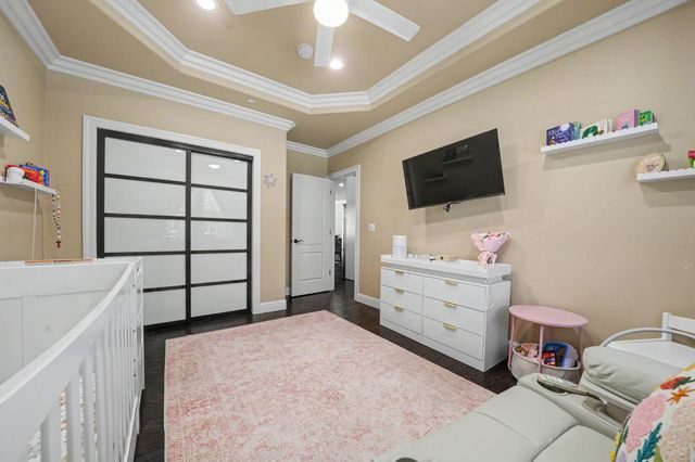 423 La Contenta Way, Valley Springs, CA 95252