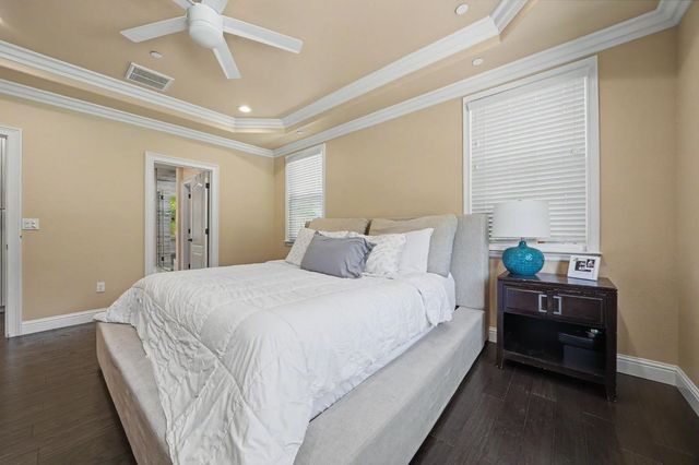 423 La Contenta Way, Valley Springs, CA 95252