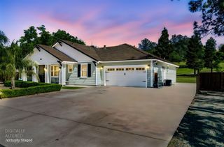 423 La Contenta Way, Valley Springs, CA 95252