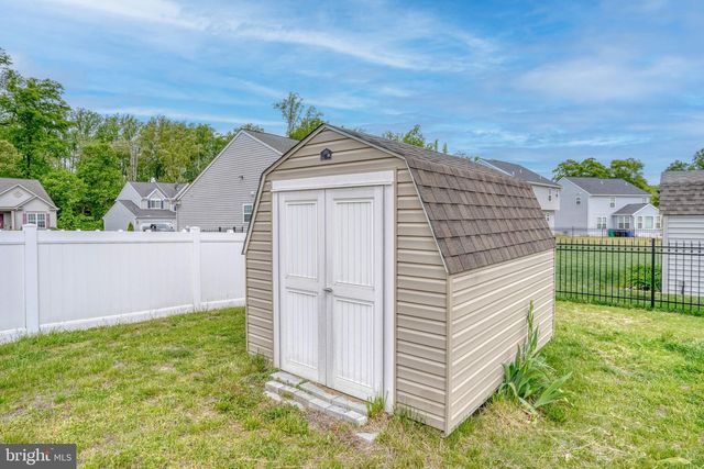 27 RIVER CLIFF CIR, Felton, DE 19943