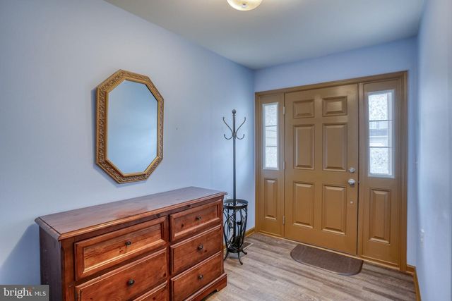 27 RIVER CLIFF CIR, Felton, DE 19943