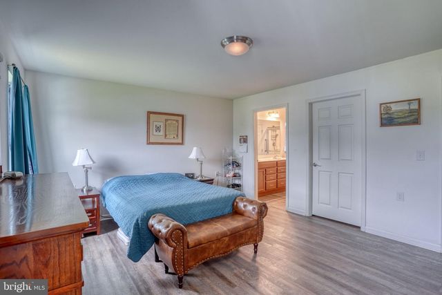 27 RIVER CLIFF CIR, Felton, DE 19943