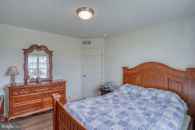 27 RIVER CLIFF CIR, Felton, DE 19943