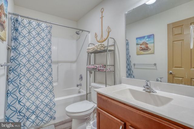 27 RIVER CLIFF CIR, Felton, DE 19943