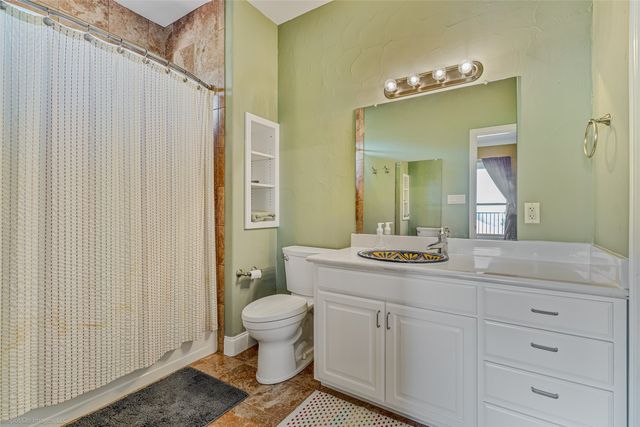 3010 Lakeside Drive, Rockwall, TX 75087