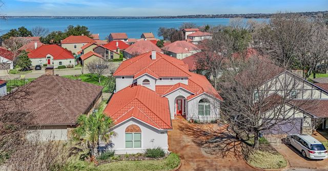 3010 Lakeside Drive, Rockwall, TX 75087