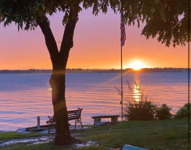 3010 Lakeside Drive, Rockwall, TX 75087