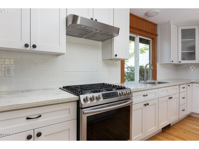 1626 Ne REGATTA Way, Lincoln City, OR 97367