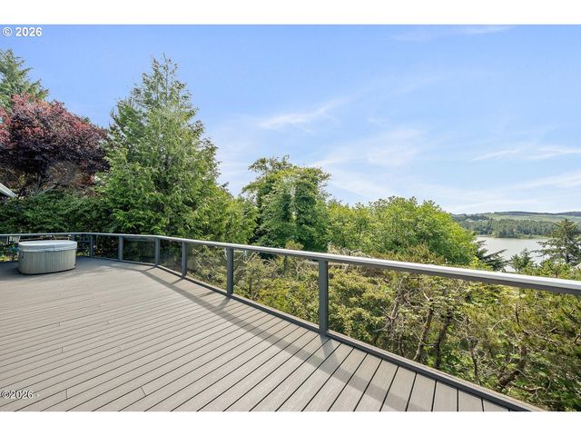 1626 Ne REGATTA Way, Lincoln City, OR 97367