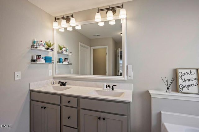 55 Purple Mist Lane, Zebulon, NC 27597