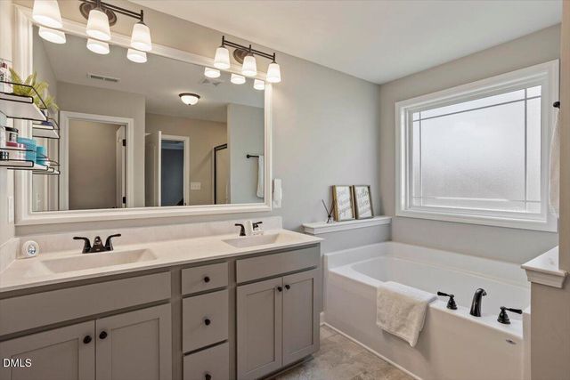 55 Purple Mist Lane, Zebulon, NC 27597