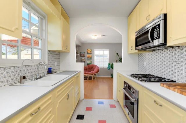 4796 Valencia Drive, San Diego, CA 92115