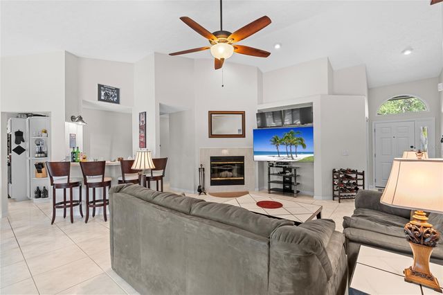 948 LUCAS LANE, Oldsmar, FL 34677