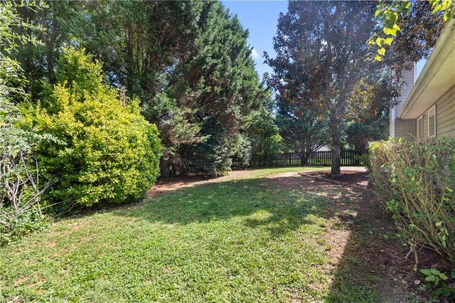 5702 Fountain Head Drive, Greensboro, NC 27455
