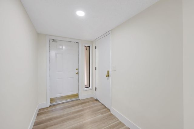 1401 NE 9 Street 23, Fort Lauderdale, FL 33304