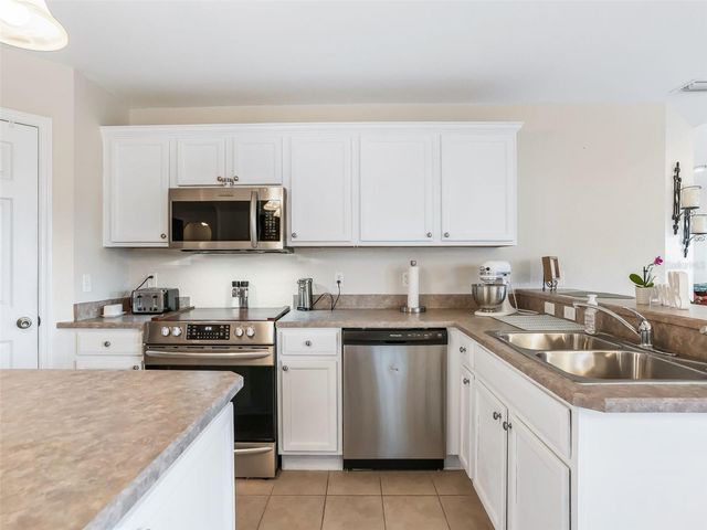 12133 SE 174TH PLACE, Summerfield, FL 34491