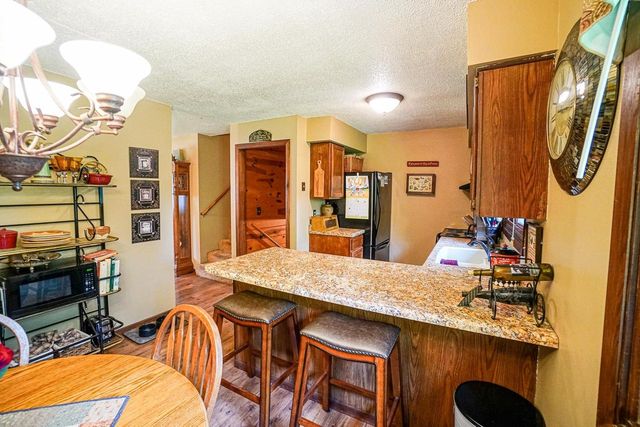W8341 North Shore Drive, Onalaska, WI 54650