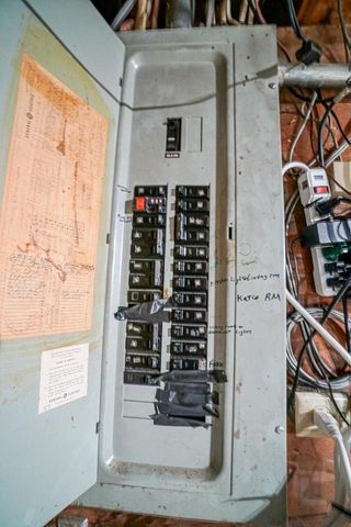 W8341 North Shore Drive, Onalaska, WI 54650