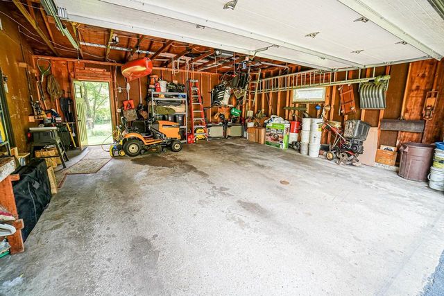 W8341 North Shore Drive, Onalaska, WI 54650