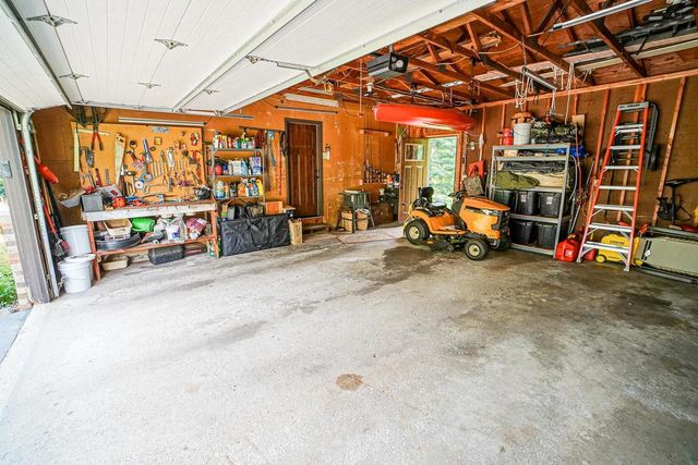 W8341 North Shore Drive, Onalaska, WI 54650