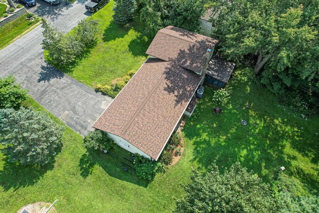 W8341 North Shore Drive, Onalaska, WI 54650