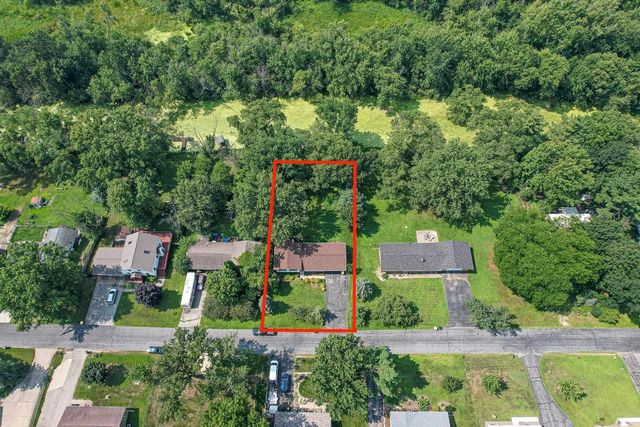 W8341 North Shore Drive, Onalaska, WI 54650