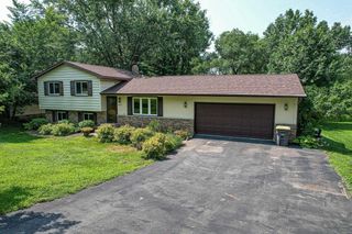 W8341 North Shore Drive, Onalaska, WI 54650