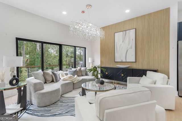 2677 Grand Isles Way, Decatur, GA 30032