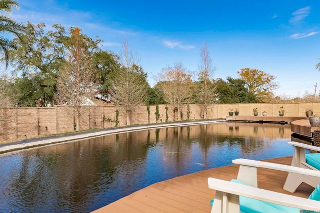 19566 Perkins Road East, Baton Rouge, LA 70810