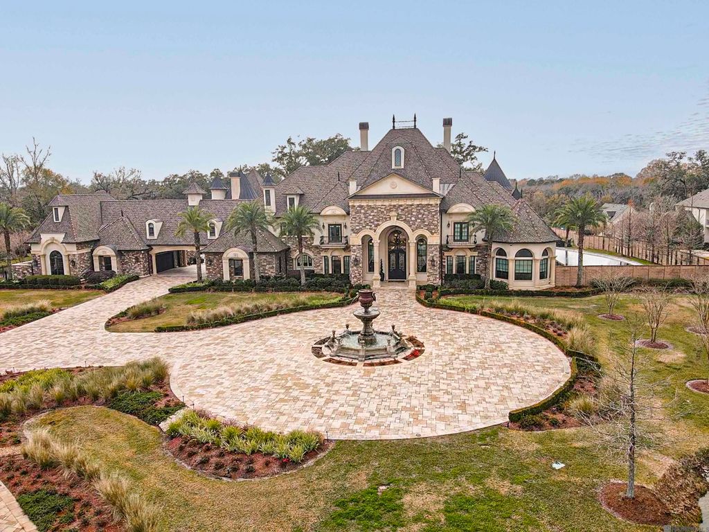 19566 Perkins Road East, Baton Rouge, LA 70810