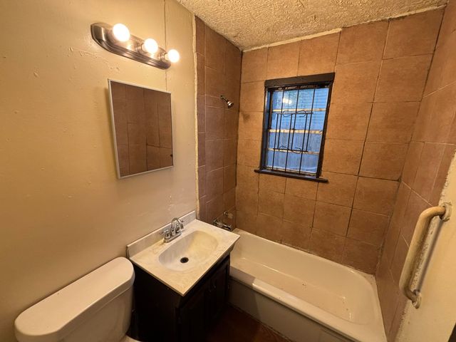 1231 Taney Street, Gary, IN 46404