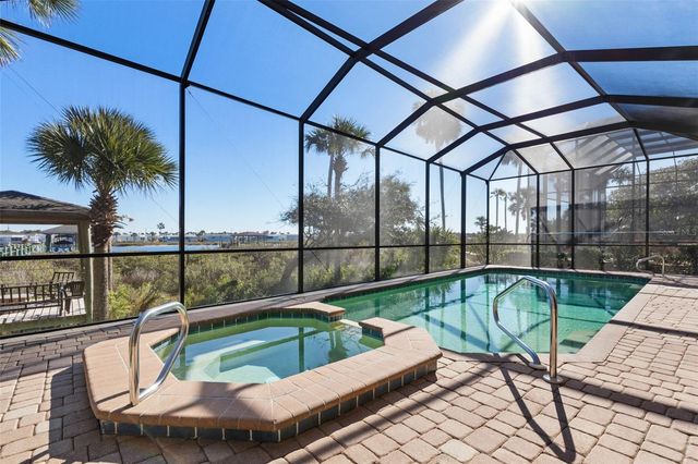 11 S RIVERWALK DRIVE, Palm Coast, FL 32137