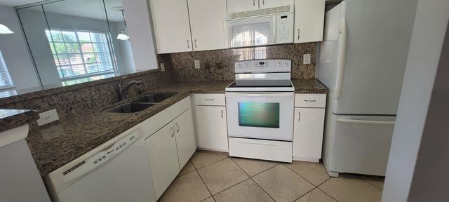 1755 Village Boulevard 208, West Palm Beach, FL 33409