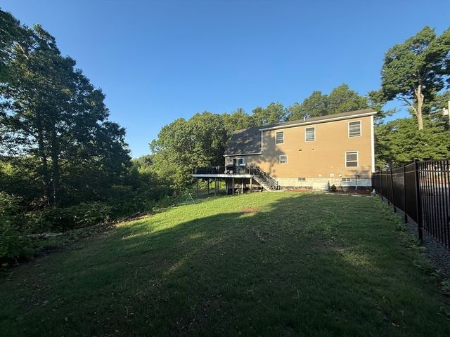 155 Elmer St, Pembroke, MA 02359