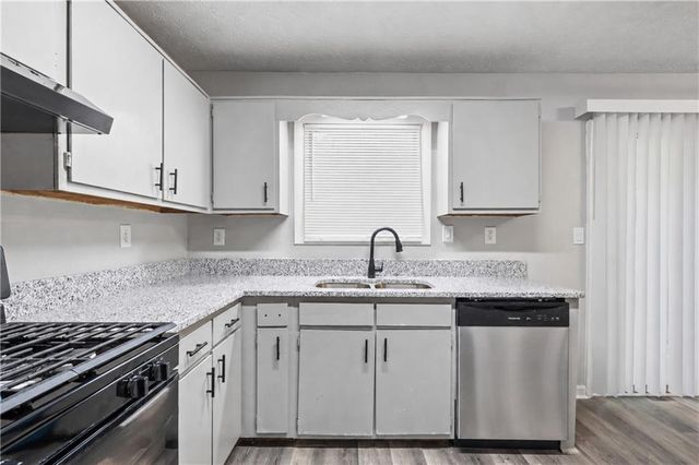 2897 Spruce Circle, Snellville, GA 30078