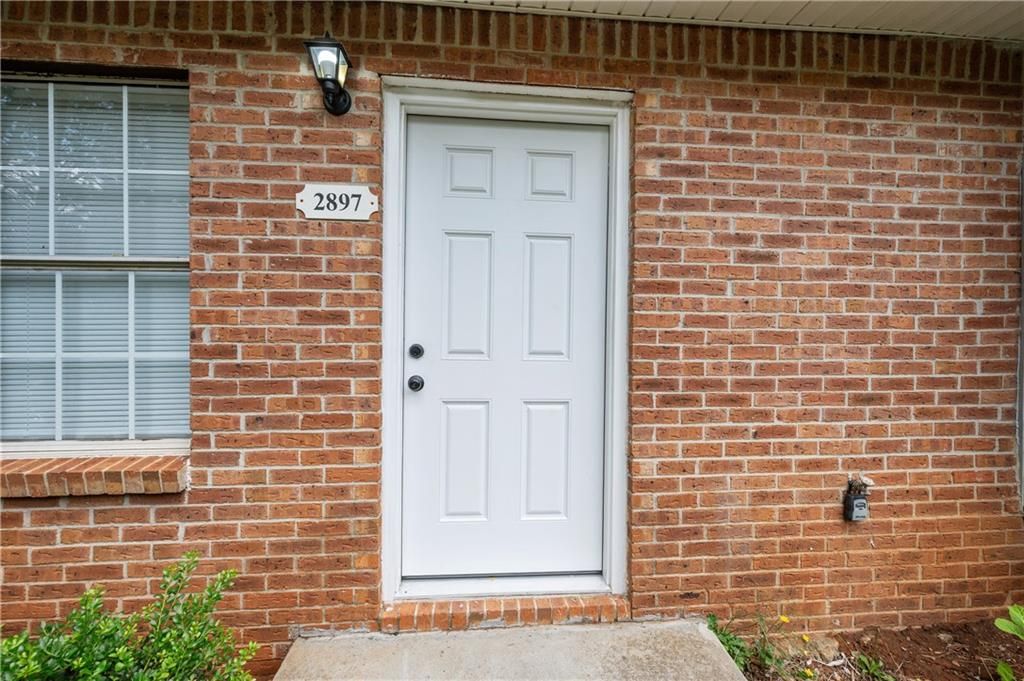 2897 Spruce Circle, Snellville, GA 30078