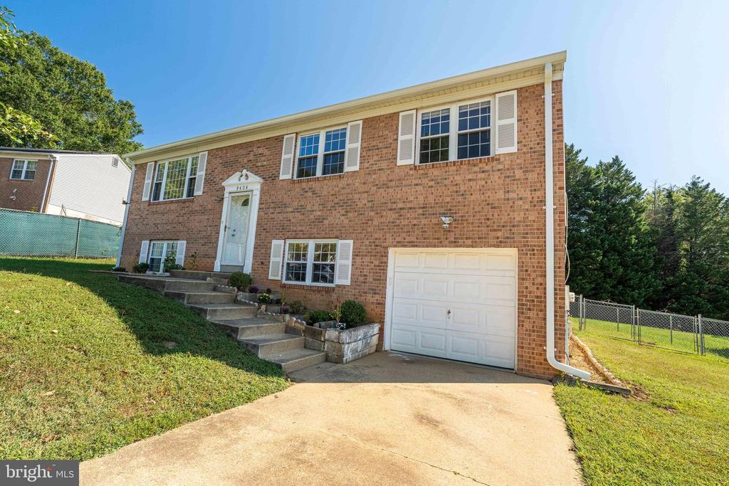 9404 DANIA CT, Fort Washington, MD 20744