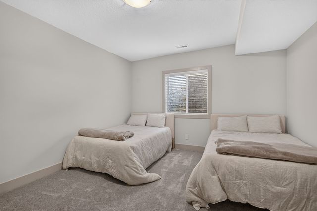 903 Spruce Avenue, Norwalk, IA 50211