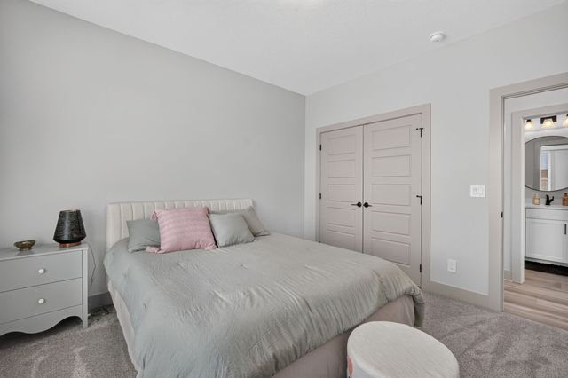 903 Spruce Avenue, Norwalk, IA 50211