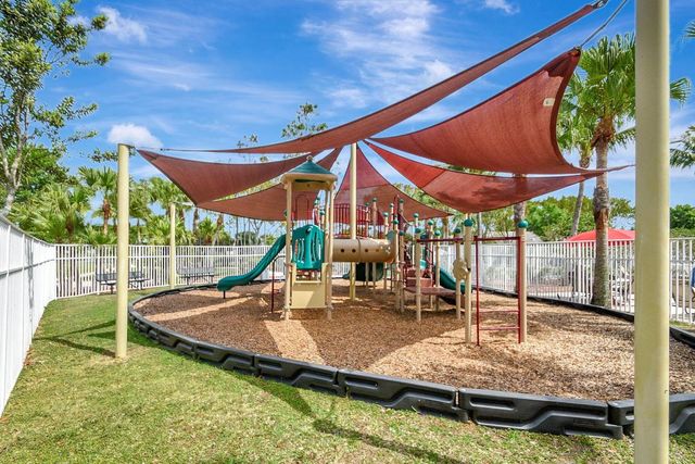 10202 Clubhouse Turn Road, Lake Worth, FL 33449