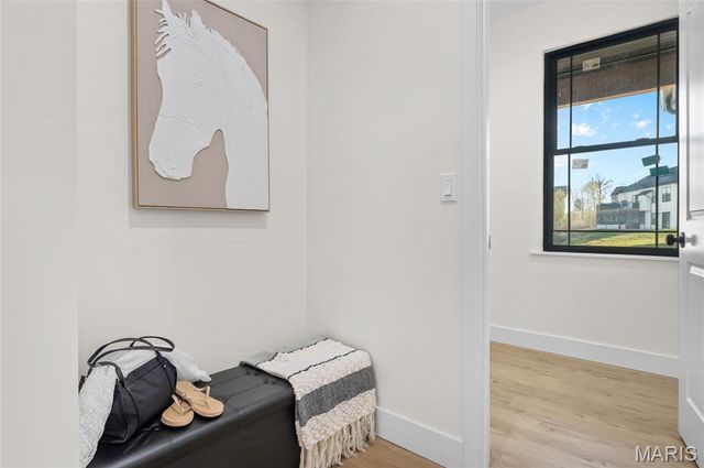 7975 Matterhorn Canyon Road, Caseyville, IL 62232