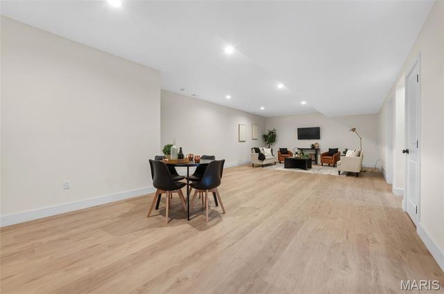 7975 Matterhorn Canyon Road, Caseyville, IL 62232