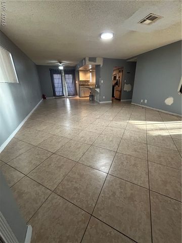 3333 Racquet Street, Las Vegas, NV 89121