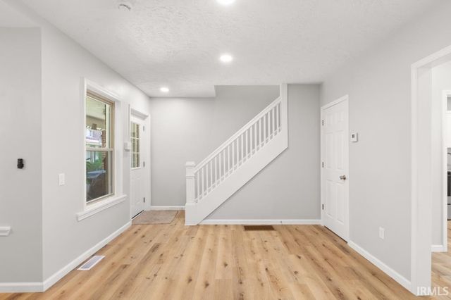 327 N 10th St Apt 18, Richmond, IN 47374