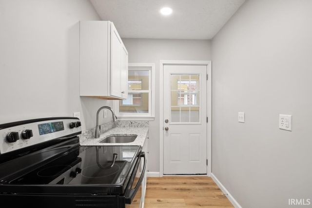 327 N 10th St Apt 18, Richmond, IN 47374