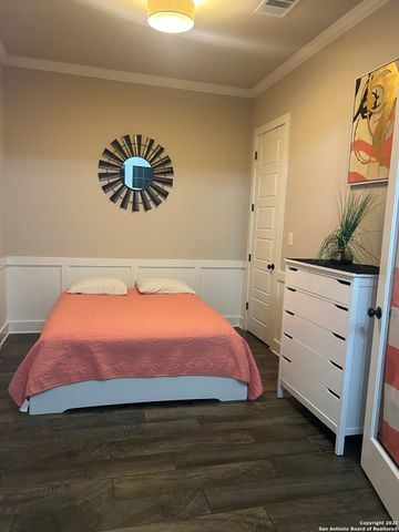 202 Cactus, San Antonio, TX 78203