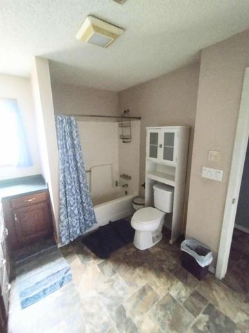1027 Jefferson Street, Malvern, AR 72104