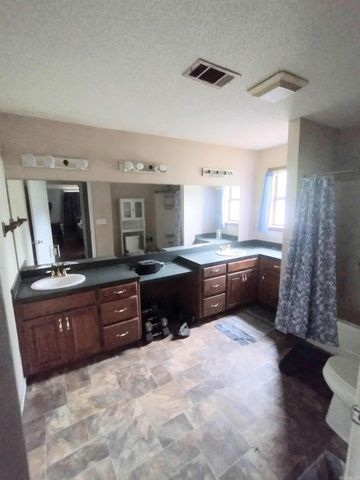 1027 Jefferson Street, Malvern, AR 72104