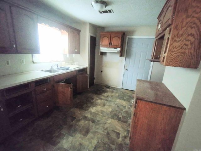 1027 Jefferson Street, Malvern, AR 72104